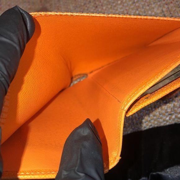 WomLOUIS VUITTON Orange EPI Porte Monnaie Viennois Bifold KissLock Wallet RARE - Picture 14 of 17